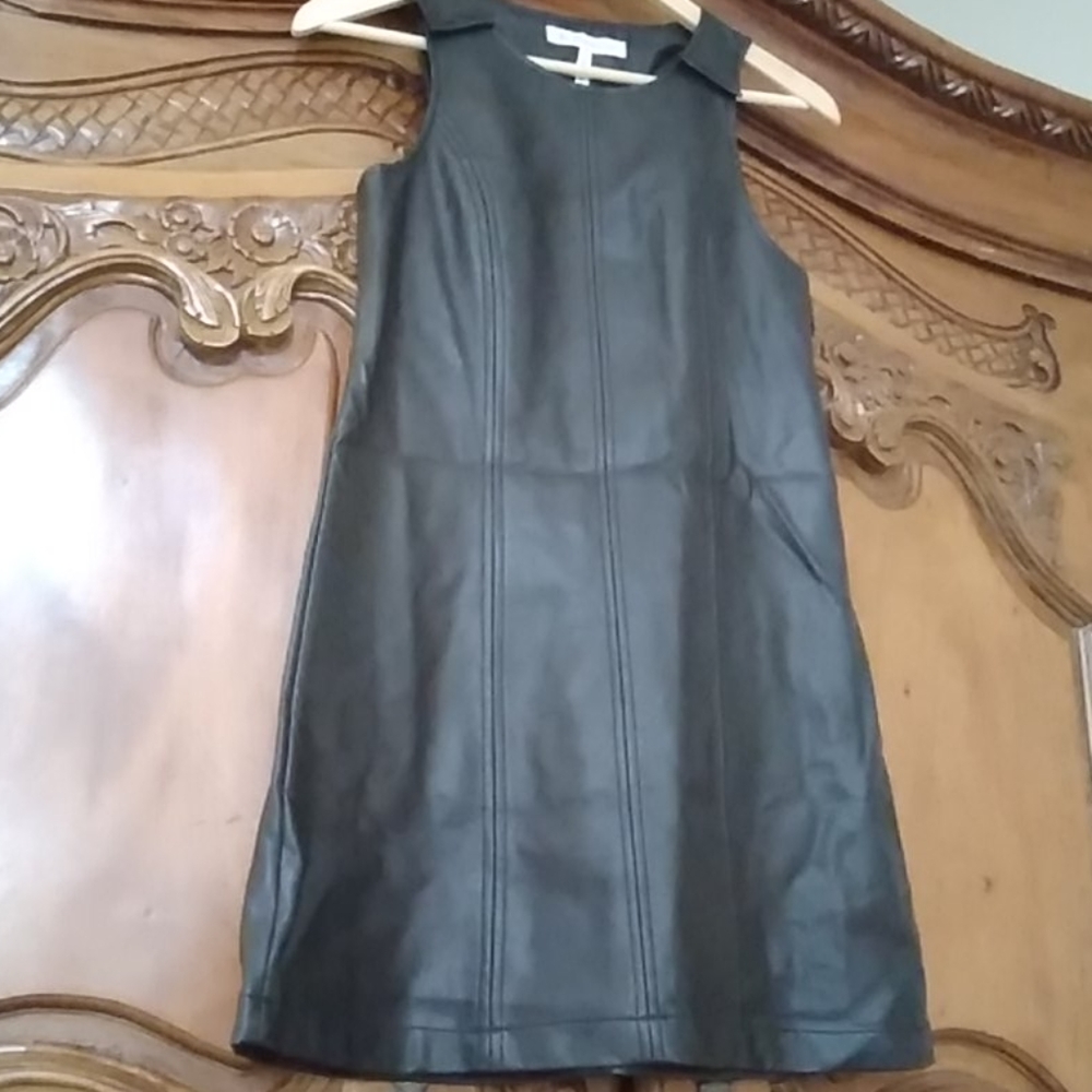 BCBG  GENERATION DRESS - Picture 7 of 10